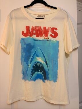Target Jaws Graphic Tee - Cream with Red & Blue Print